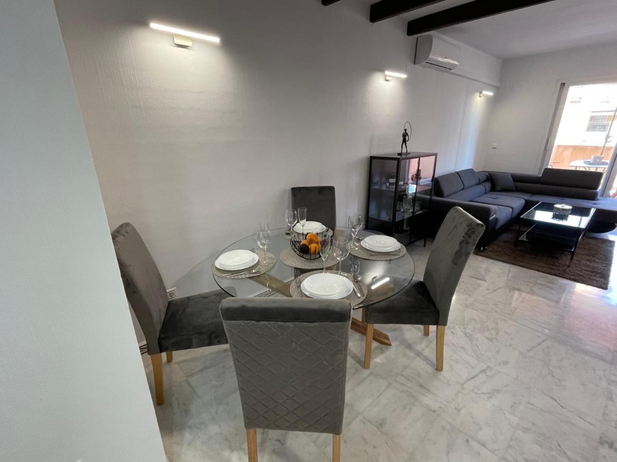 Beach Apartament In Torrevieja Eksteriør billede