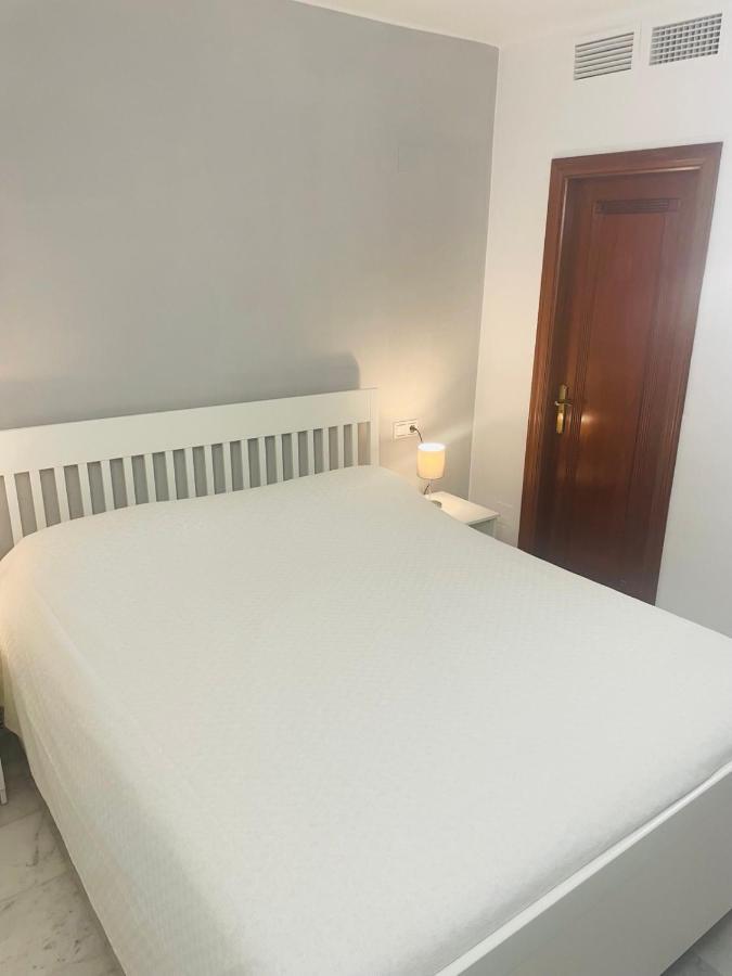 Beach Apartament In Torrevieja Eksteriør billede
