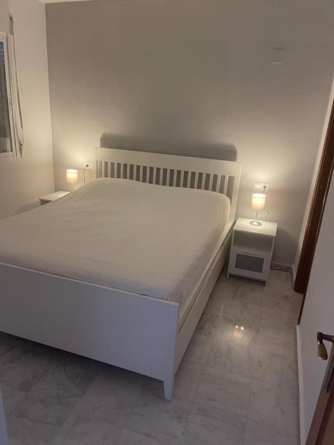 Beach Apartament In Torrevieja Eksteriør billede